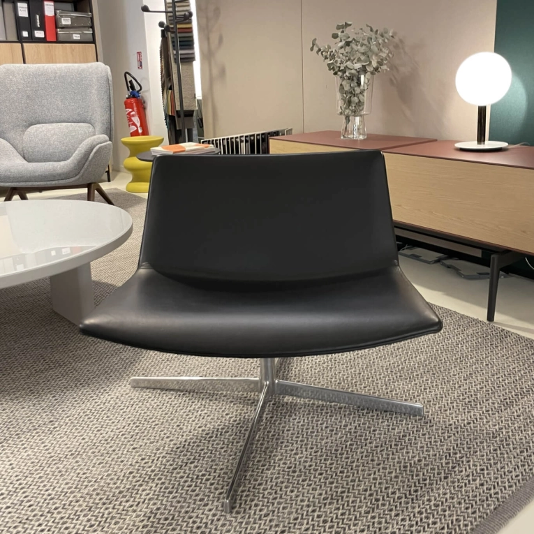 Chaise CATIFA 80 Noir ARPER