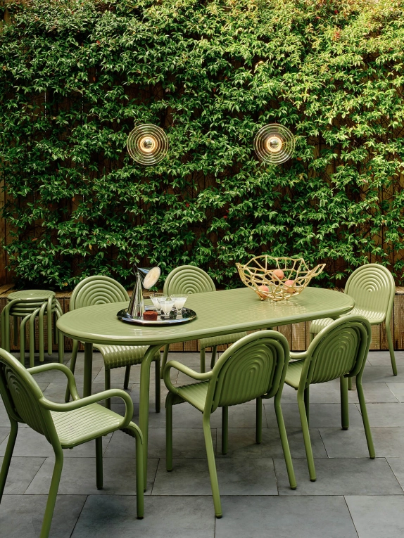 Table Groove Obround Mousse TOM DIXON