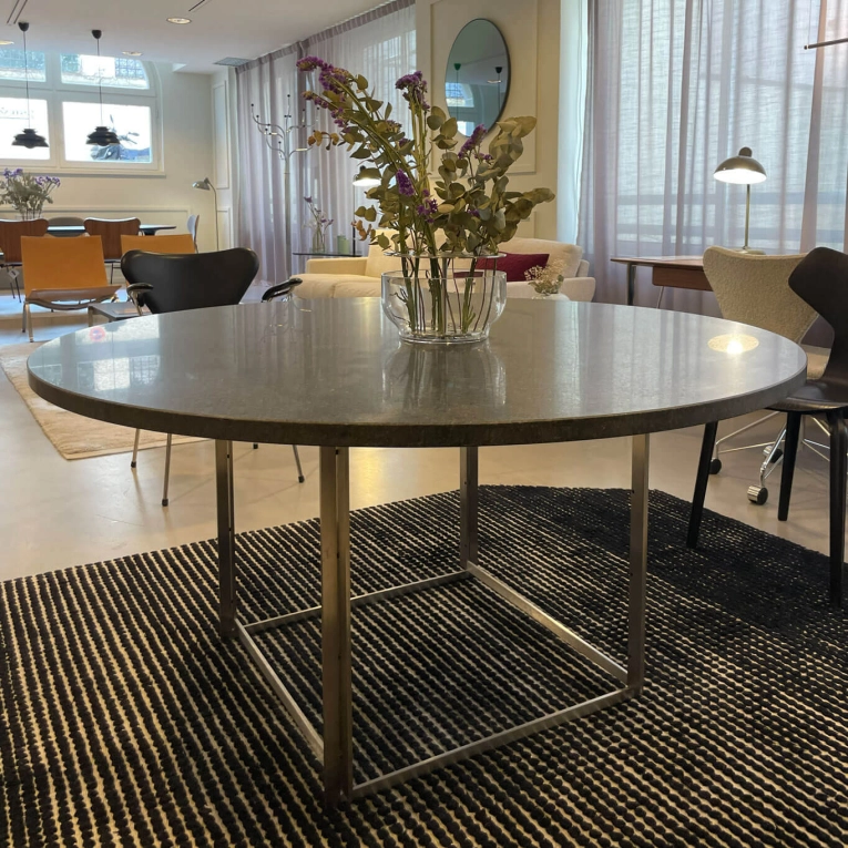 Table PK54 Granit FRITZ HANSEN
