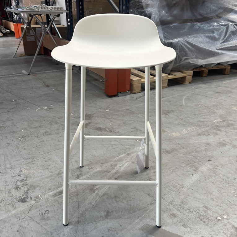 Tabouret haut FORM BARSTOOL Blanc NORMANN COPENHAGEN