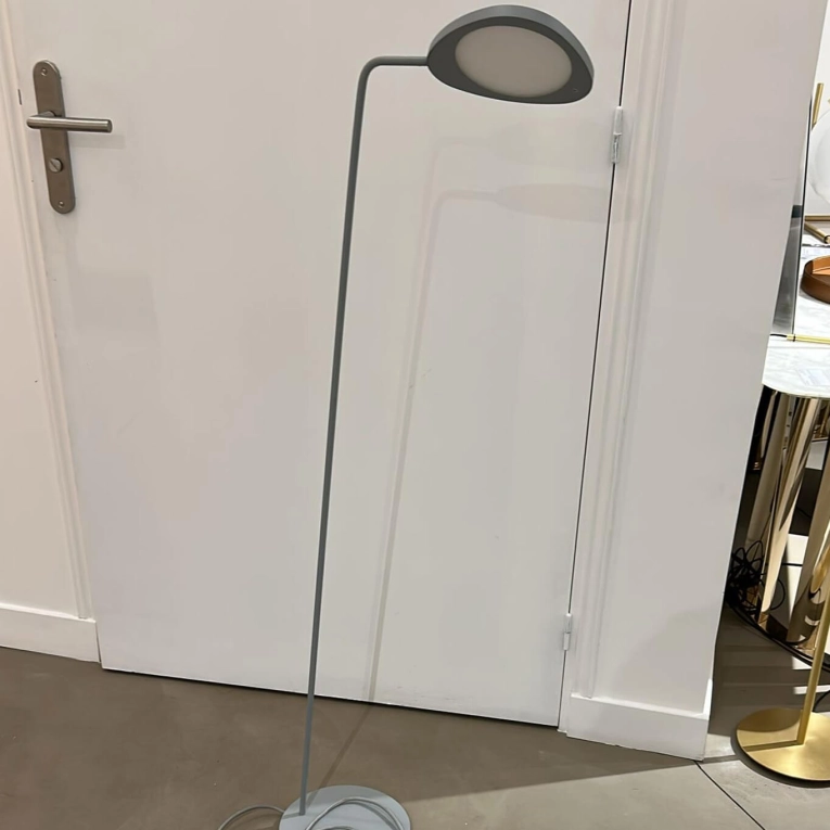 Floor Lamp LEAF FLOOR LAMP Grey MUUTO