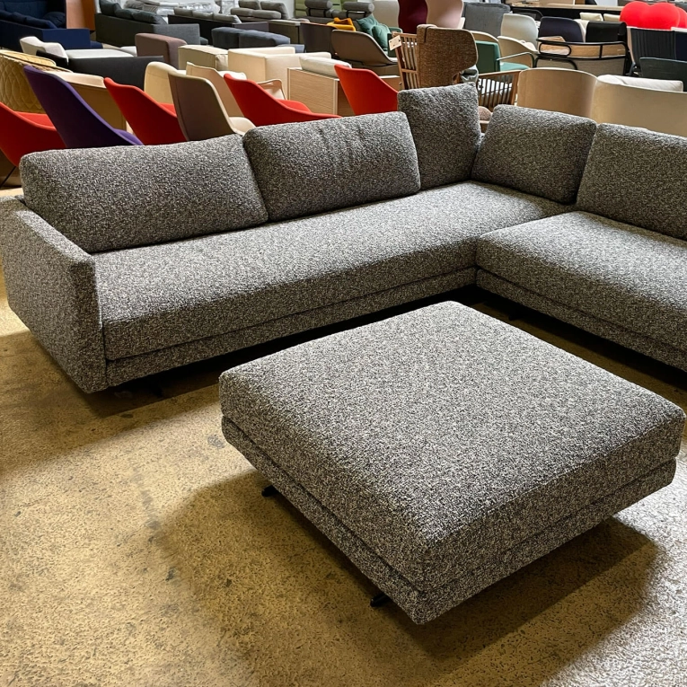 MONDRIAN Antea 07 avec ottoman et tablettes POLIFORM