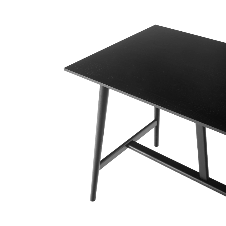 High Table IN BETWEEN SK25 Black Oak AND TRADITION