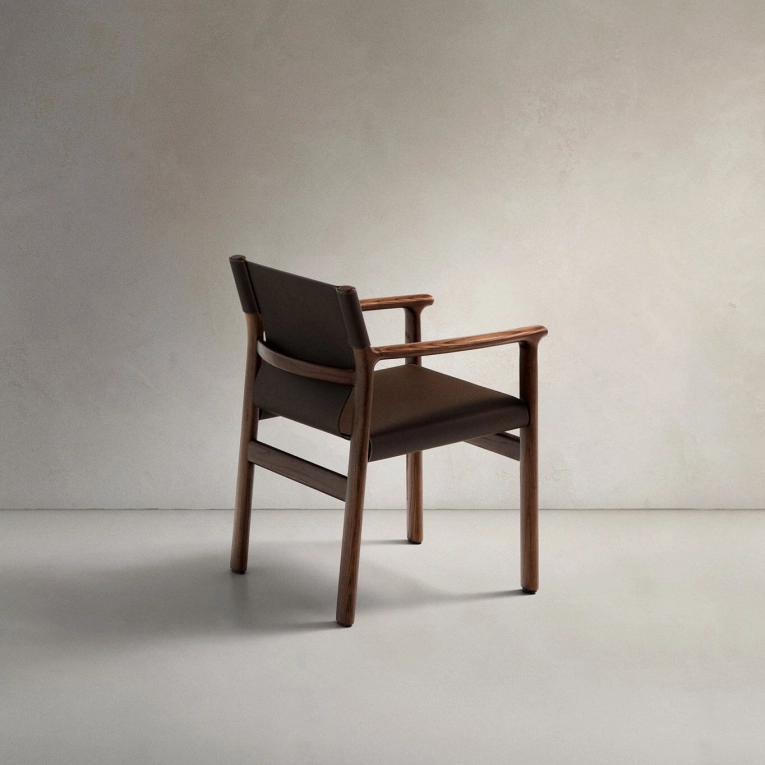 JAN Frêne teinté Noyer / Cuir Marron KAVE HOME