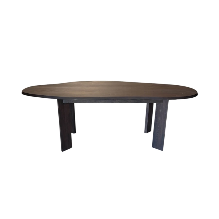 Table TARN  L 220 Hêtre foncé FERM LIVING