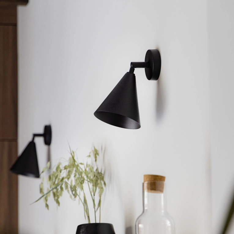 cone_con_113-laiton_noirci_2