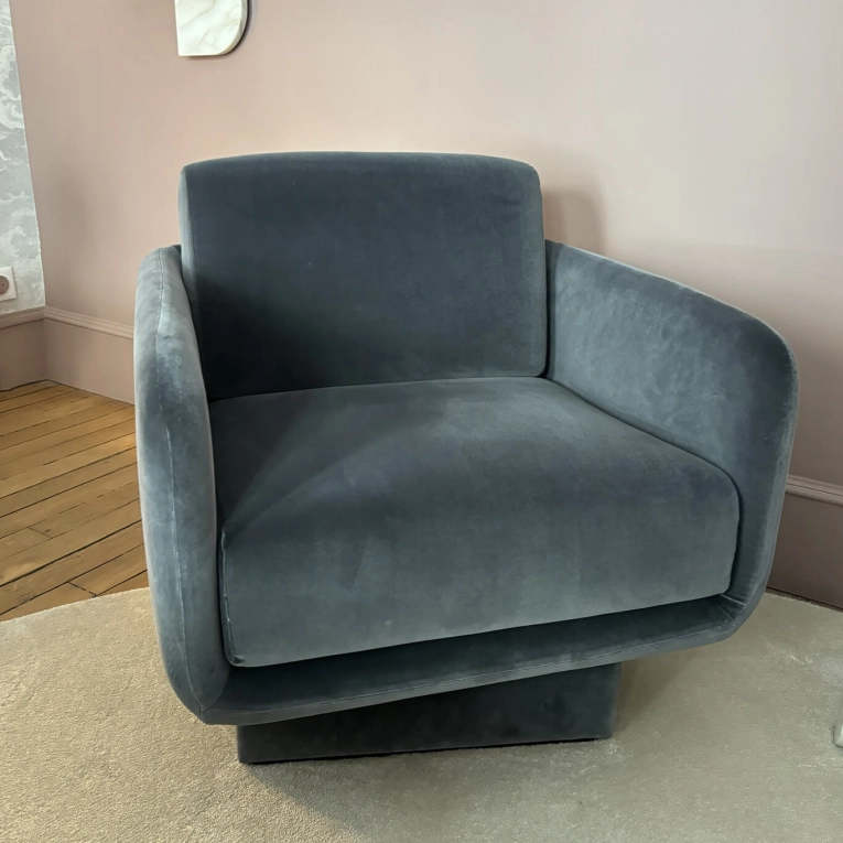 Fauteuil LILAS Velours Bleu 408 base pivotante GALLOTTI & RADICE