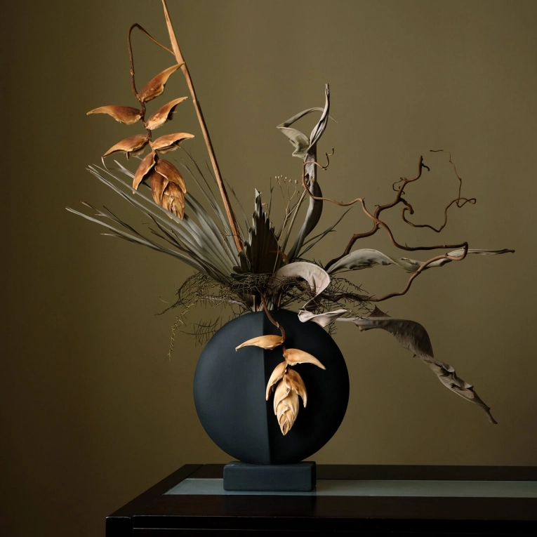 Vase GUGGENHEIM Mini Black 101 COPENHAGEN
