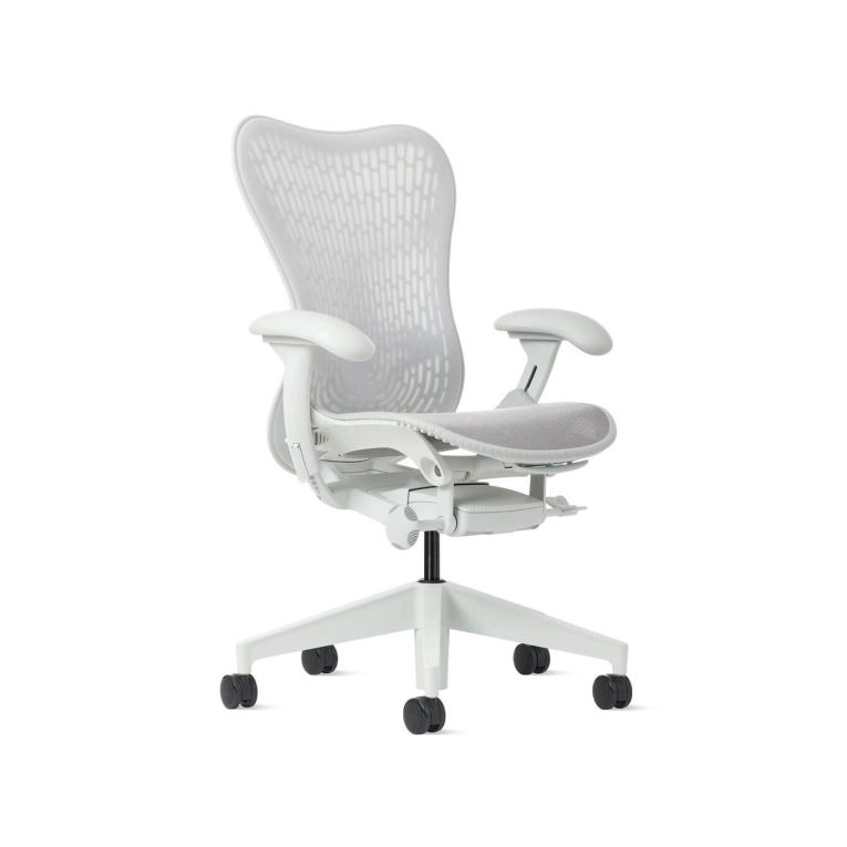 MIRRA 2 Butterfly Alpine HERMAN MILLER