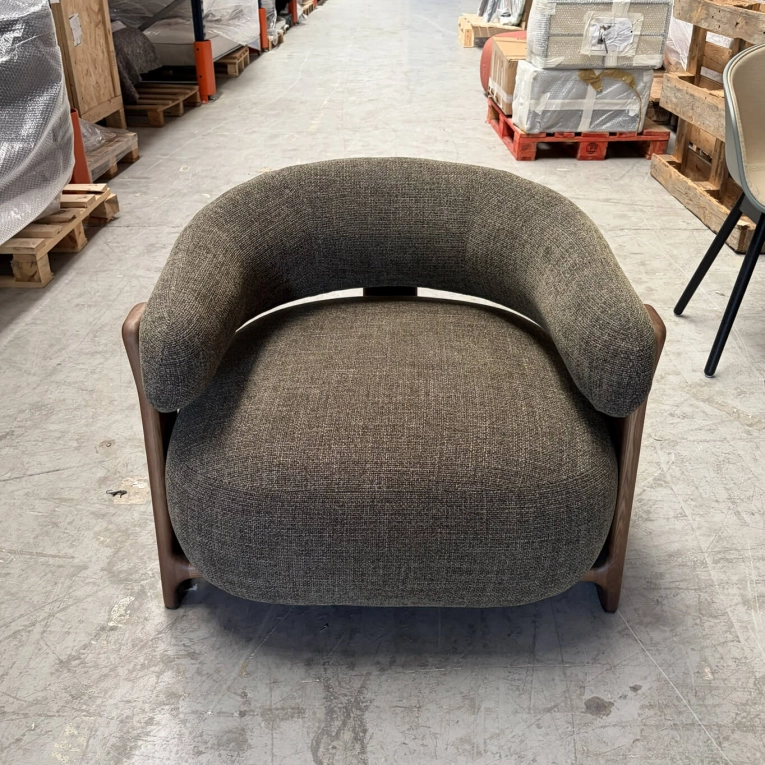 Fauteuil GRANITE 3 pieds Tissu Chenille vert / Frêne finition Noyer KAVE HOME