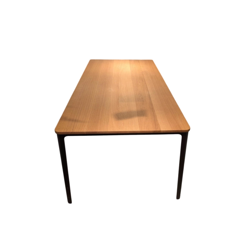 Table PLATE Chêne massif piètement marron VITRA