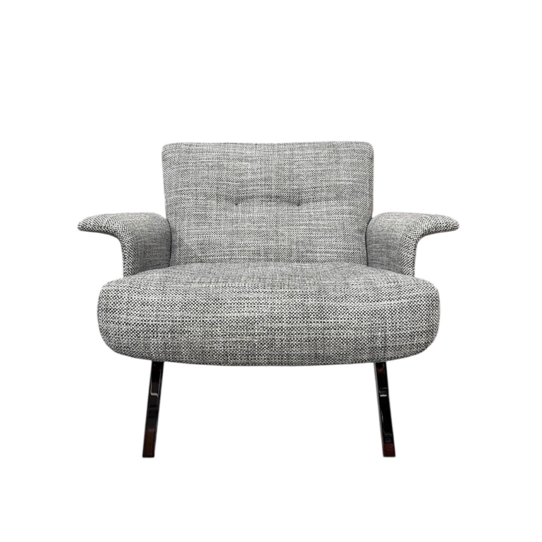 Fauteuil DAIKI Noyer et tissu Gris MINOTTI