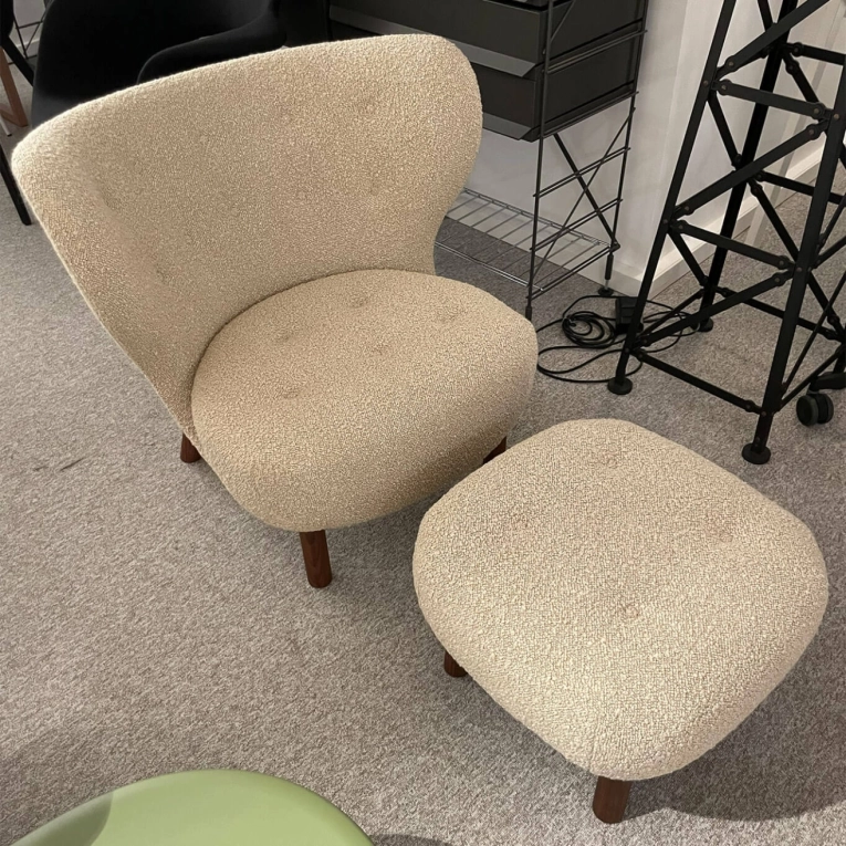 LITTLE PETRA VB1 & Pouf ATD1 Karakorum beige 003 AND TRADITION