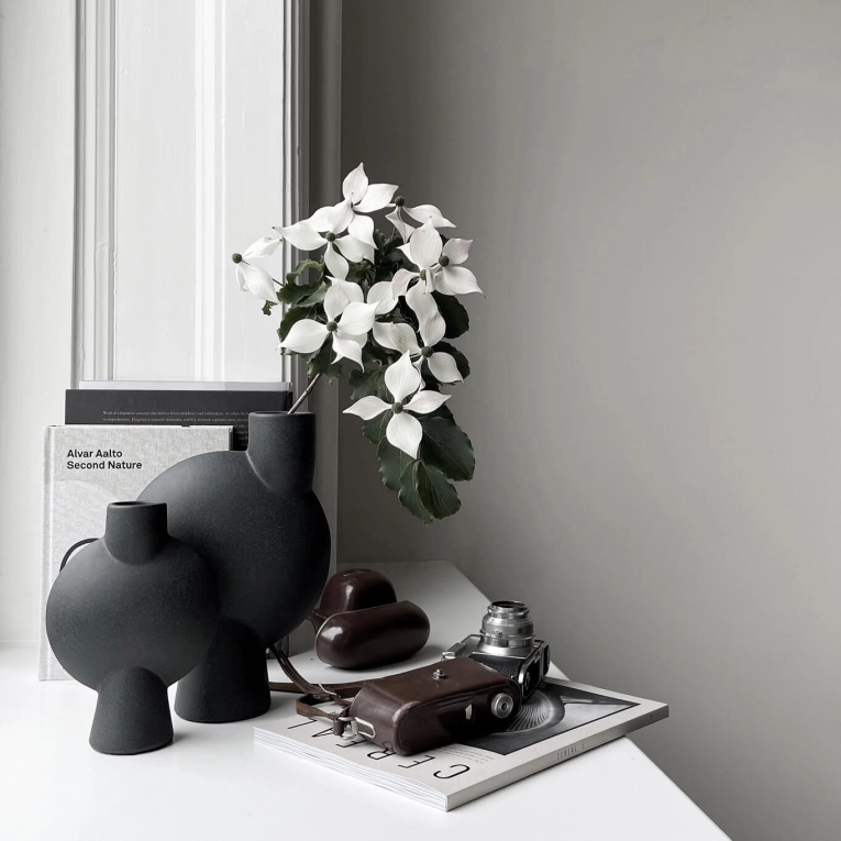 Vase SPHERE BUBL medio Black 101 COPENHAGEN