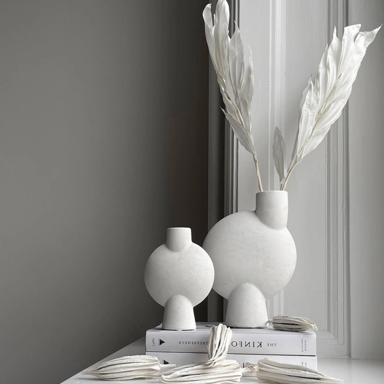 Vase SPHERE BUBL medio Bone white 101 COPENHAGEN