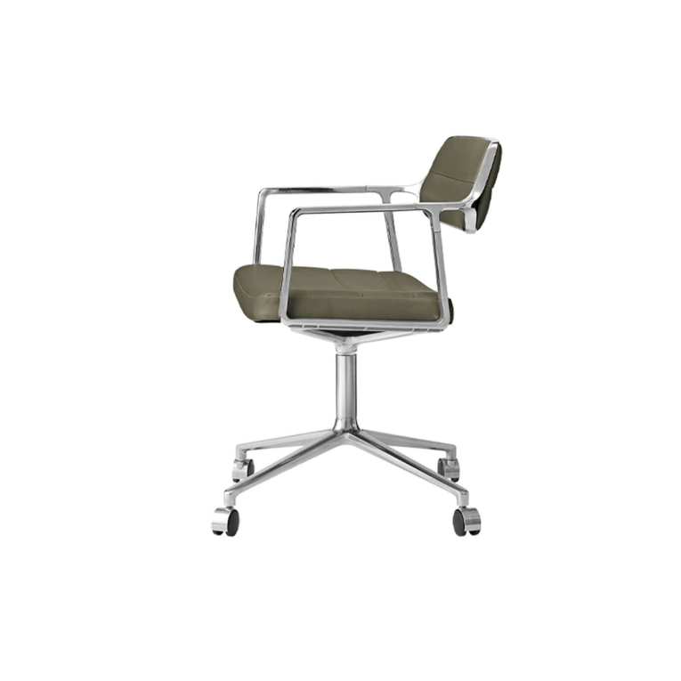 SWIVEL CHAIR 453 à roulettes Cuir vert Bosco / Aluminium poli VIPP