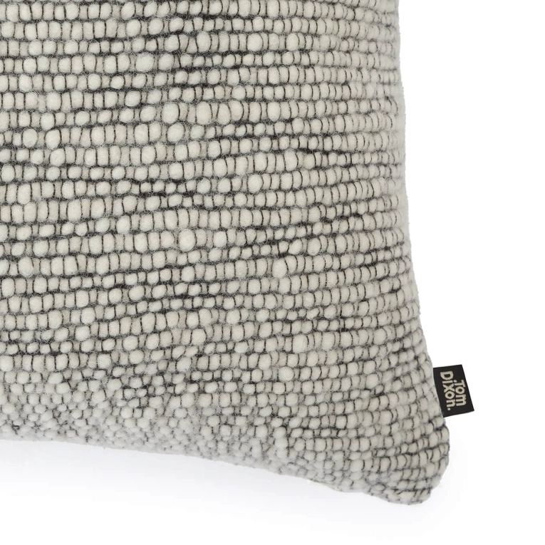 Cushion THREAD 50x50 Black TOM DIXON