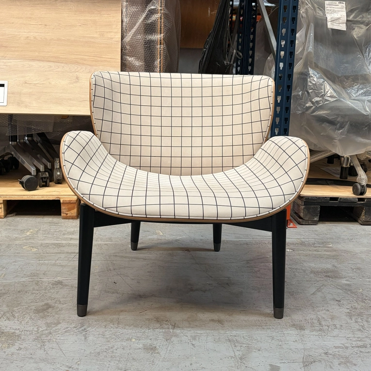 Fauteuil JORGEN Cuir piètement bois BAXTER MADE IN ITALY