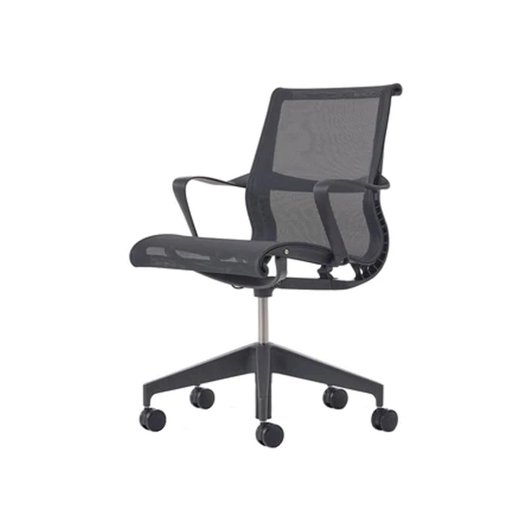 SETU Graphite avec accoudoirs HERMAN MILLER