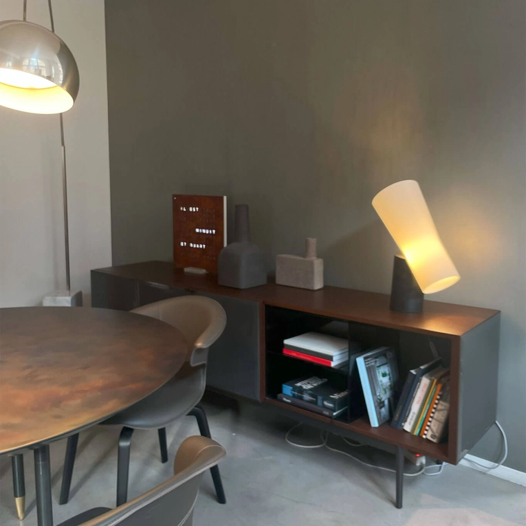 MORRISON Chêne teinté Tabac laqué MINOTTI