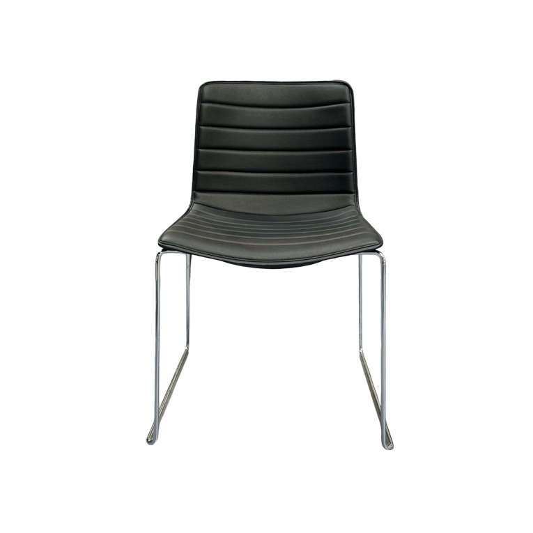 Chaise CATIFA 46 Cuir Noir ARPER