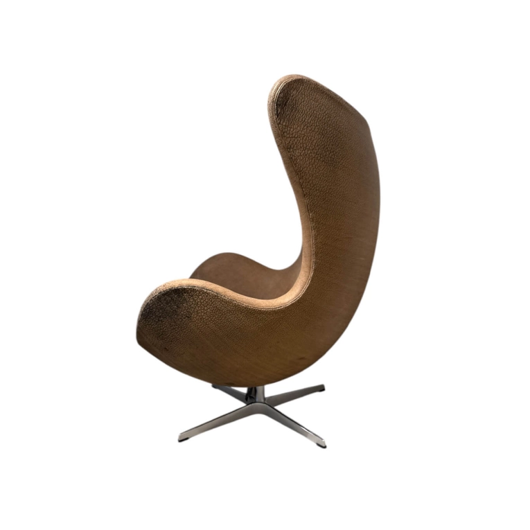 EGG Marron Cuir d'Asie FRITZ HANSEN