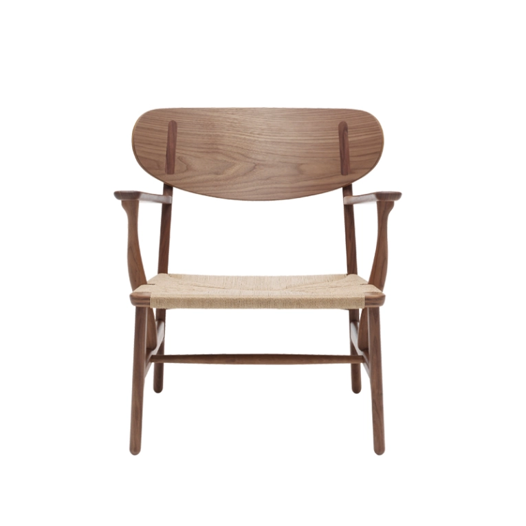 Fauteuil CH22 Noyer huilé/ corde naturelle CARL HANSEN