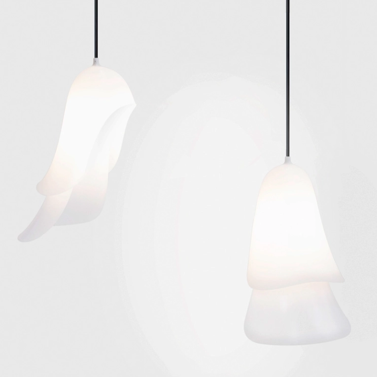 Suspension CAPE Blanc MOUSTACHE