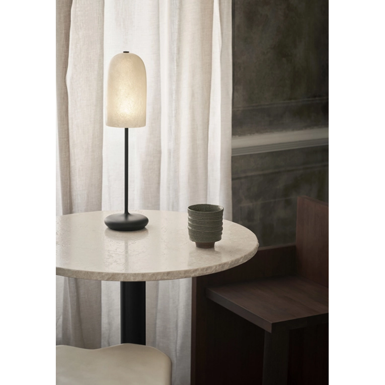 Lampe à poser GRY Noir FERM LIVING