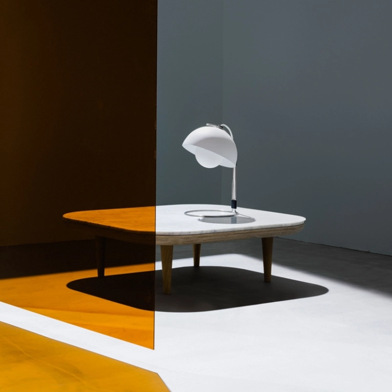 Lampe à poser FLOWERPOT VP4 Noir mat AND TRADITION