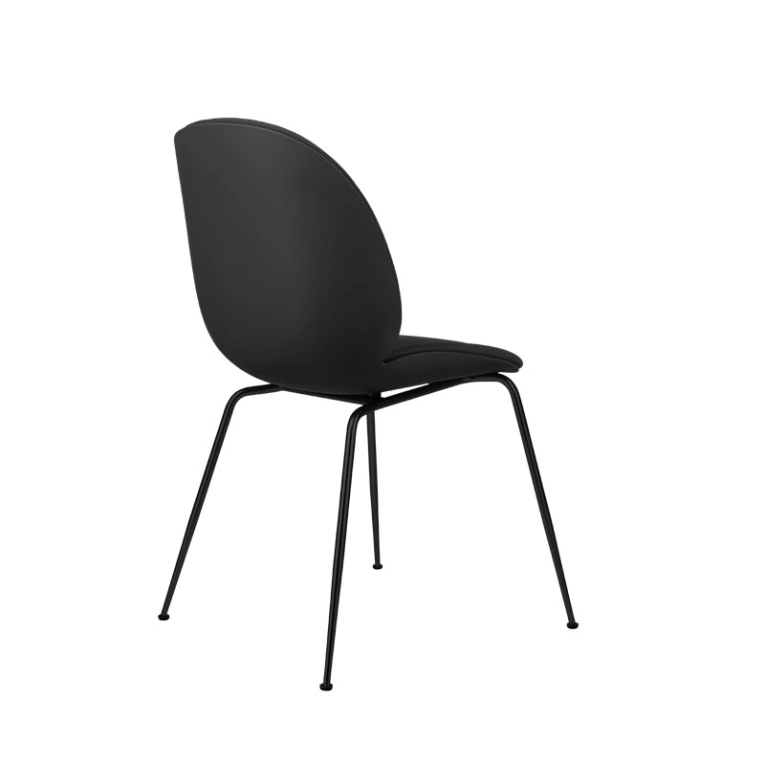 Chaise BEETLE face avant rembourrée Remix noir 692/ noir/  acier noir GUBI