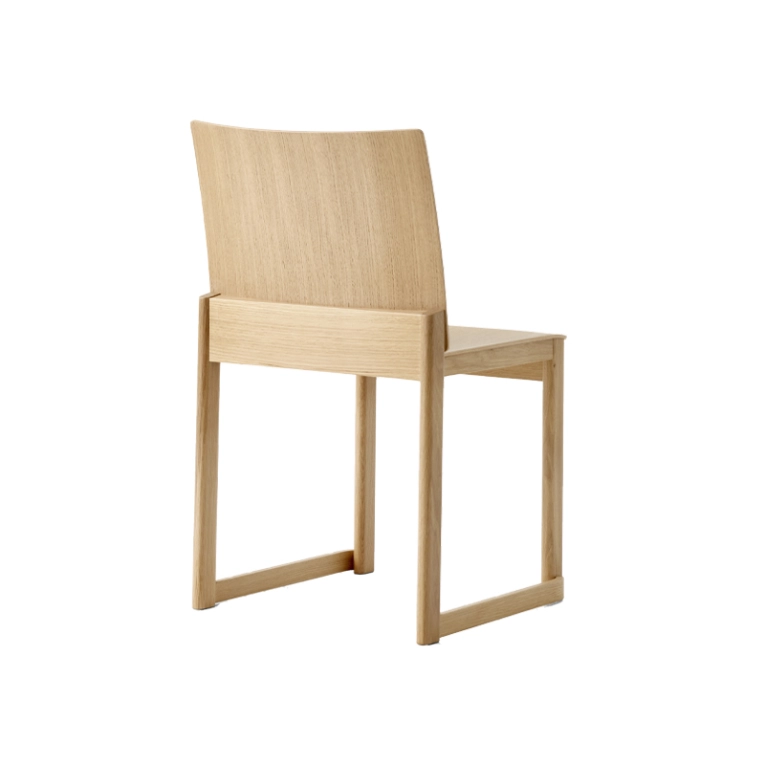 Chaise ALLWOOD AV35 Chêne AND TRADITION