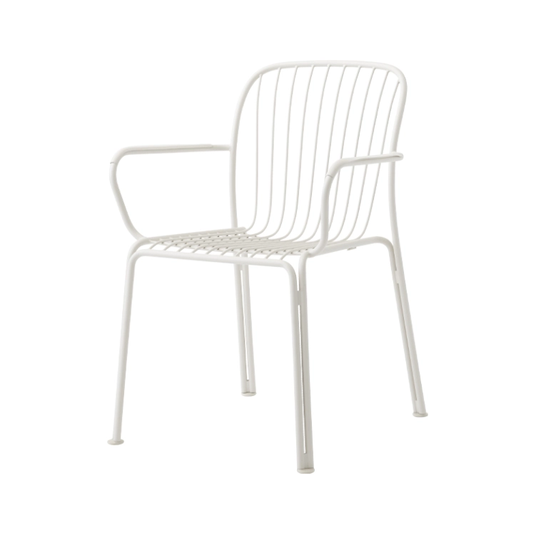 Chaise extérieur Petit fauteuil THORVALD SC95 Ivoire AND TRADITION