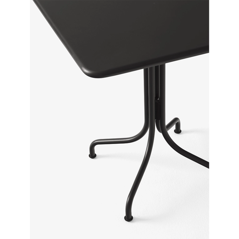 Table extérieur Table THORVALD SC97 Noir AND TRADITION
