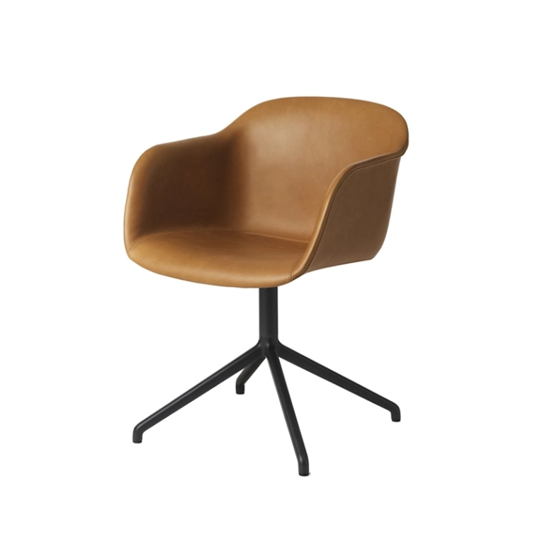 Chaise FIBER ARMCHAIR pied central coque cuir Cuir cognac  Pied noir MUUTO