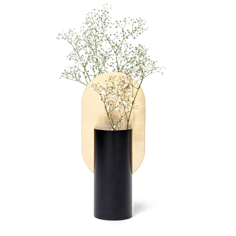 Vase Vase GENKE CS1 Noir et laiton NOOM HOME