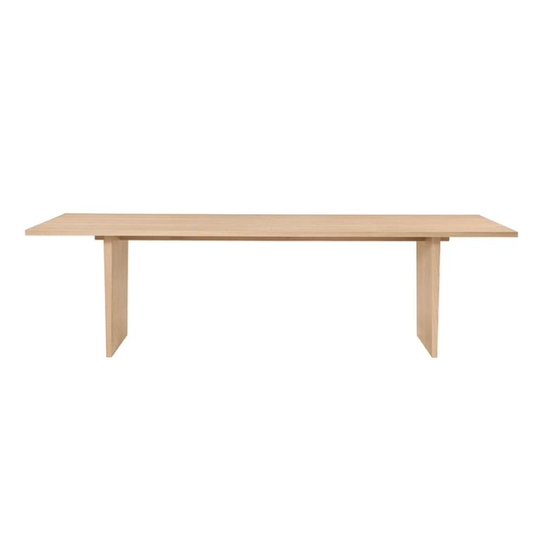 Table PRIVATE Chêne clair GUBI