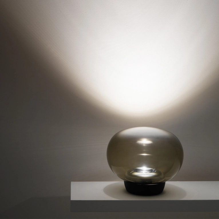 Lampe à poser LA MARIÉE Noir/Verre fumé STILNOVO