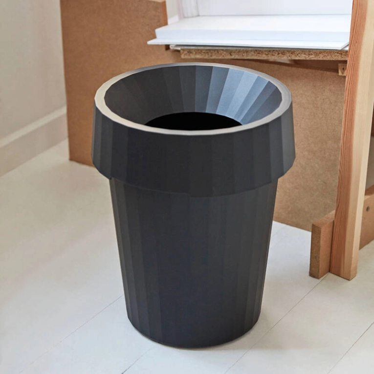 Accessoire de bureau Lot de 6 corbeilles SHADE Noir HAY