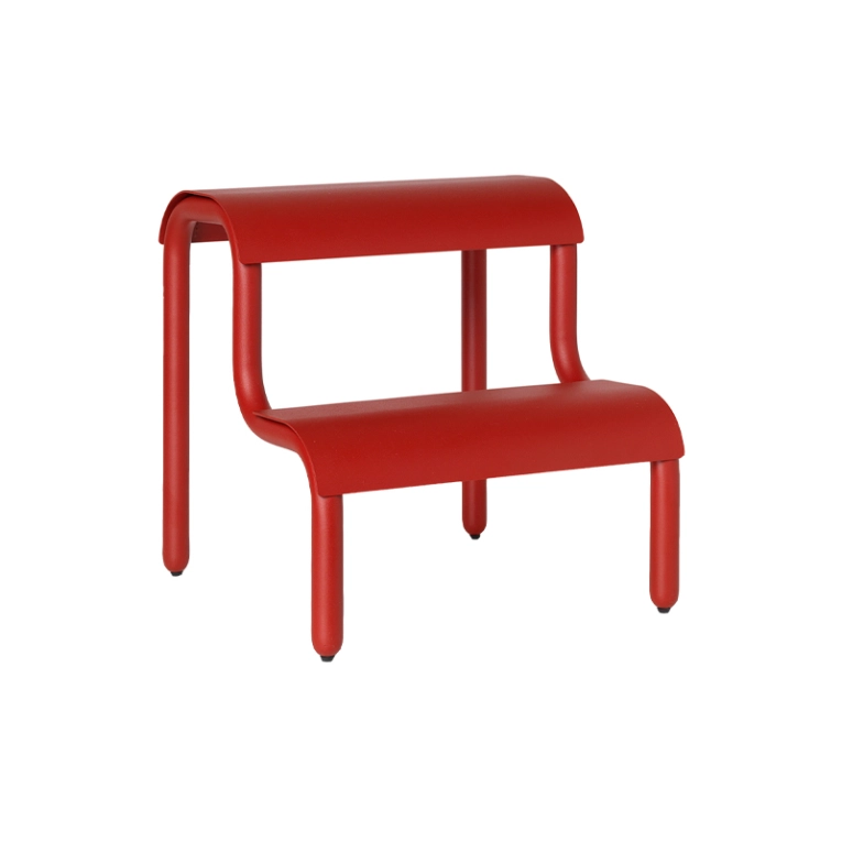 Siège enfant Marchepied UP STEP Rouge coquelicot FERM LIVING