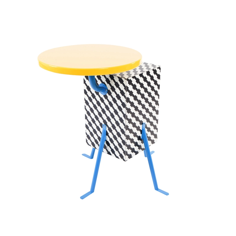 Table d'appoint guéridon KRISTALL Jaune et bleu MEMPHIS MILANO