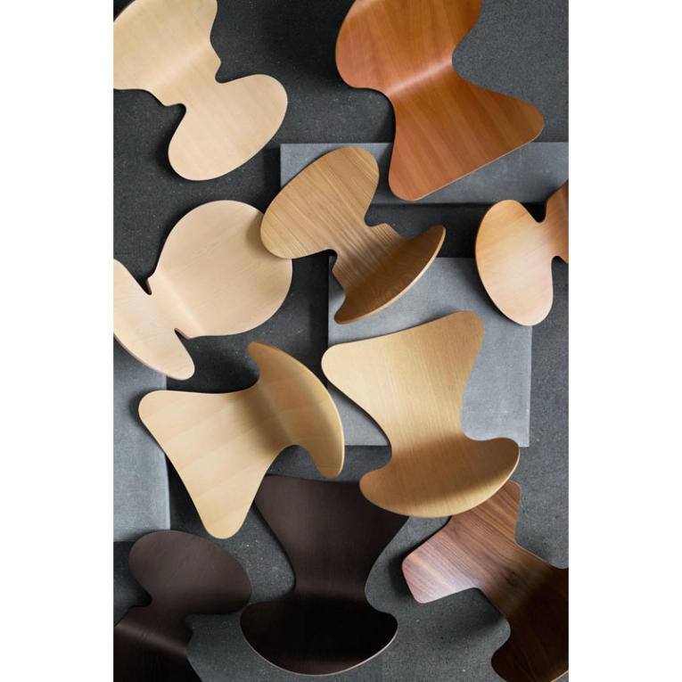 Chaise FOURMI 4 PIEDS BOIS Chêne FRITZ HANSEN