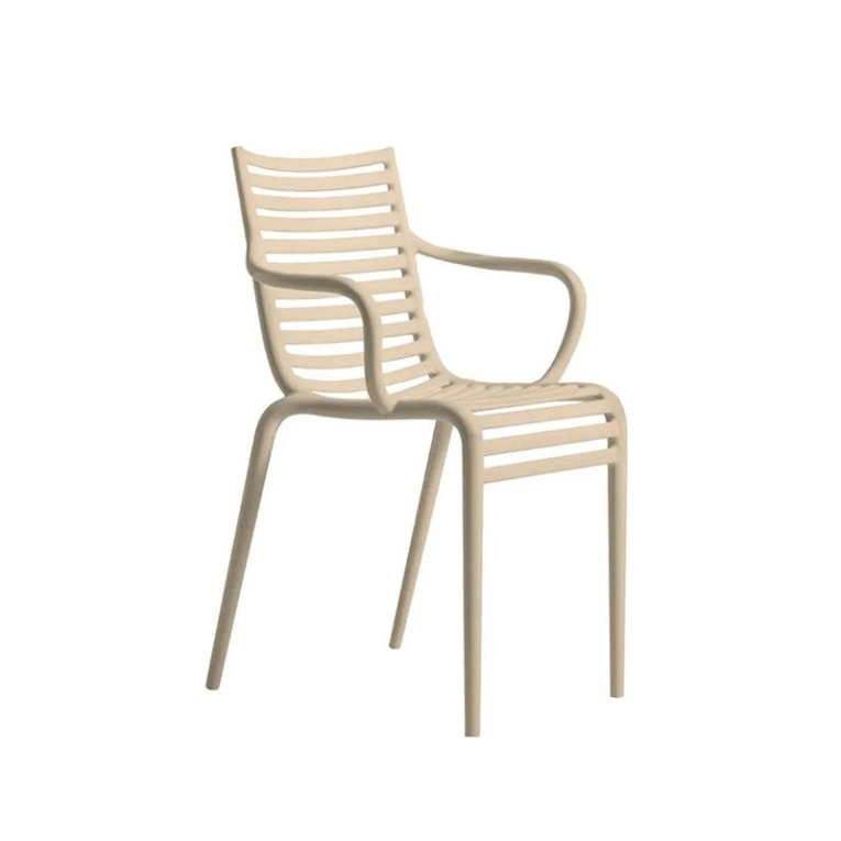 Chaise PIP-e avec accoudoirs Beige poudré DRIADE