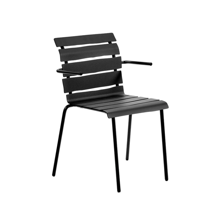 Chaise extérieur Chaise ALIGNED avec accoudoirs Noir VALERIE OBJECTS