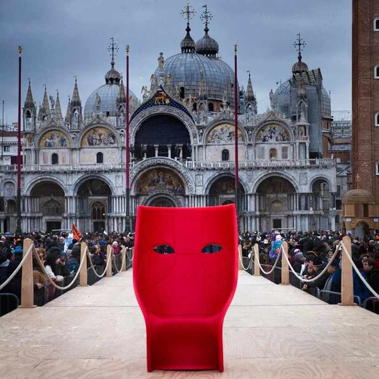 Fauteuil NEMO pivotant Rouge DRIADE