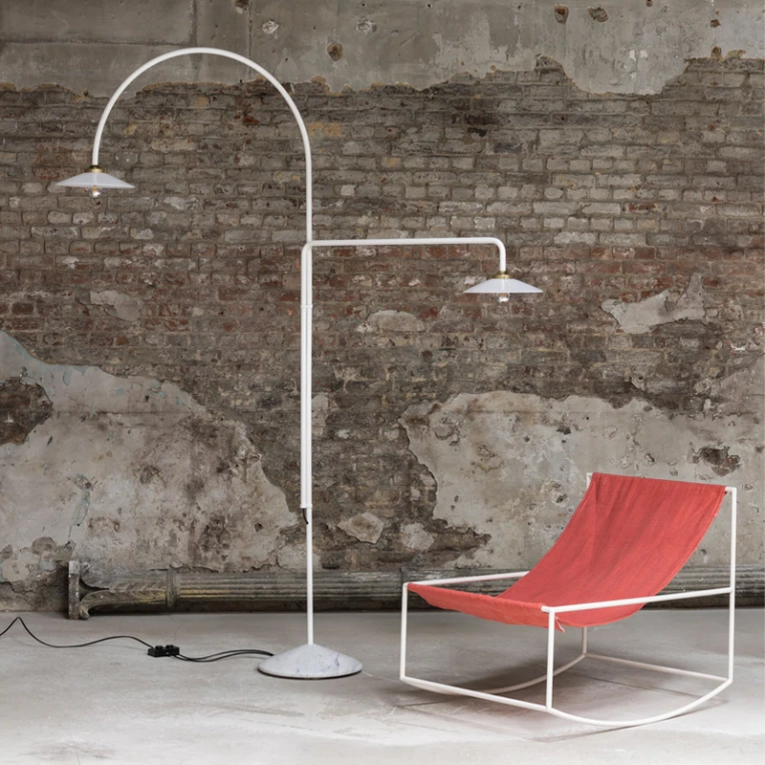 Fauteuil ROCKING CHAIR Tissu rouge/Blanc VALERIE OBJECTS