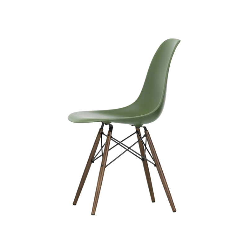 Chaise EAMES PLASTIC CHAIR DSW érable foncé Forêt RE VITRA