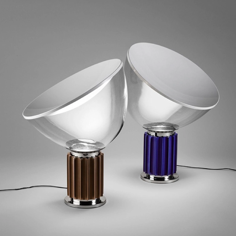 Lampe à poser TACCIA SMALL Argent FLOS