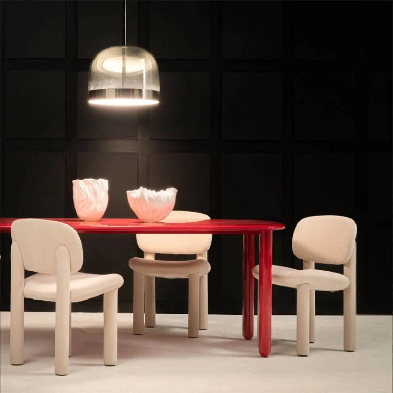Table TOTTORI Rouge rubis brillant DRIADE