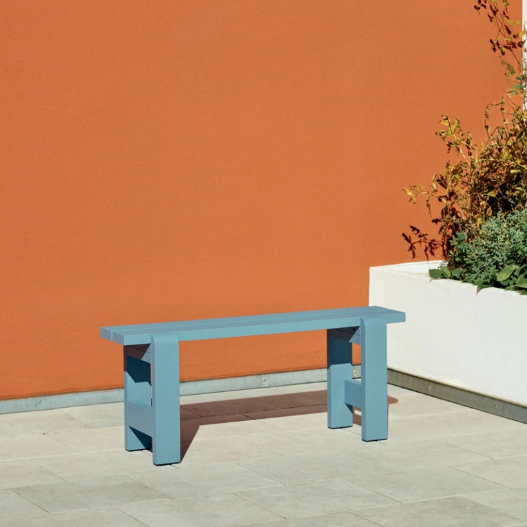 Banc extérieur Banc WEEKDAY L 111 Bleu azur HAY